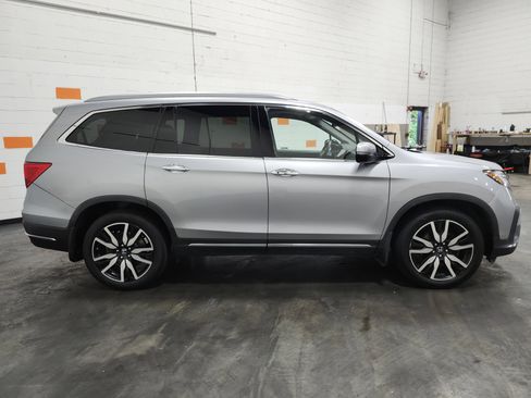 Used 2021 Honda Pilot Touring image 20