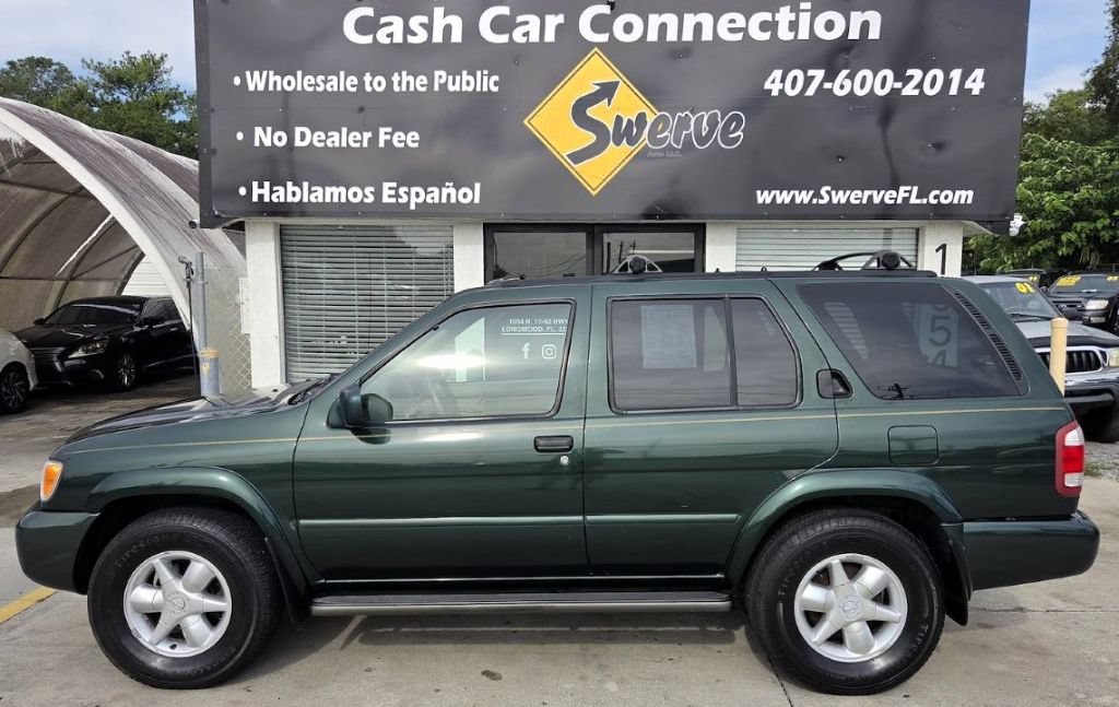 Used 2001 Nissan Pathfinder LE AWD/4WD image 9