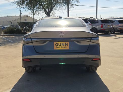 New 2026 Nissan Sentra SL image 4