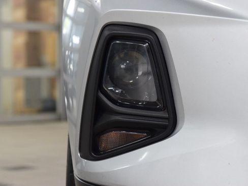 Used 2019 Chevrolet Blazer LT FWD image 14