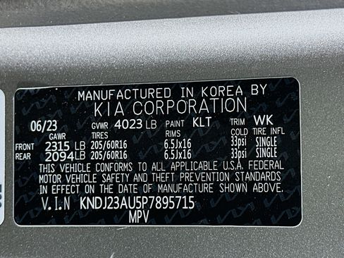 Used 2023 Kia Soul LX image 12