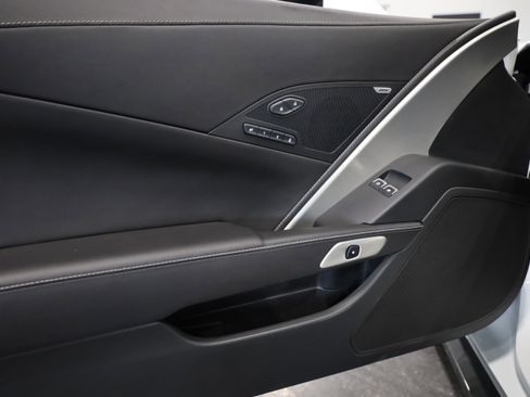 Used 2017 Chevrolet Corvette Z06 image 14