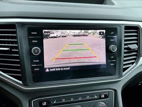 Used 2021 Volkswagen Atlas SE w/ Panoramic Sunroof Package AWD/4WD image 23