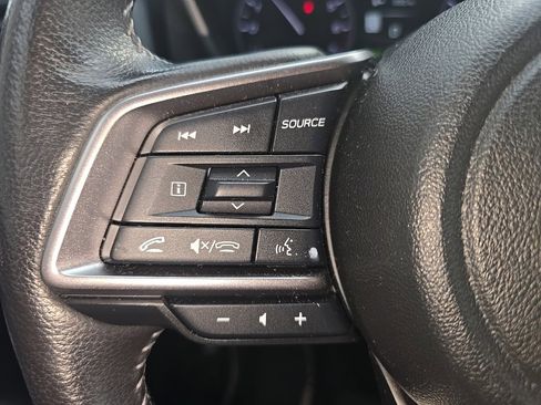 Used 2023 Subaru Ascent Limited w/ Technology Package image 28