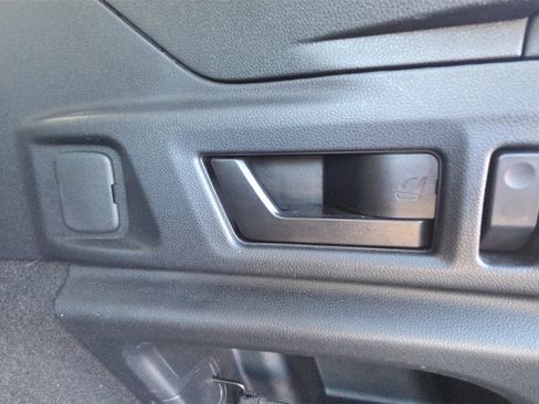 Used 2021 Subaru Outback Limited image 26