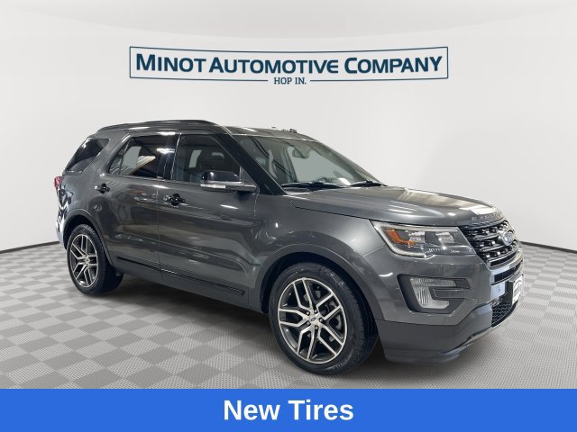 Used 2017 Ford Explorer Sport w/ Equipment Group 401A AWD/4WD image 1