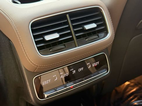 New 2025 Mercedes-Benz GLS 580 4MATIC image 33