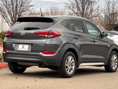 Used 2017 Hyundai Tucson SE image 4