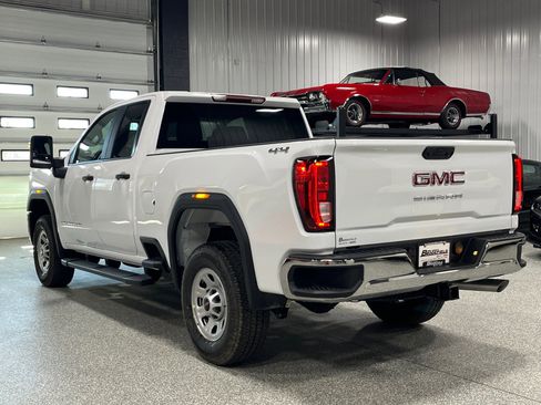 New 2026 GMC Sierra 2500 Pro w/ Convenience Package AWD/4WD image 3