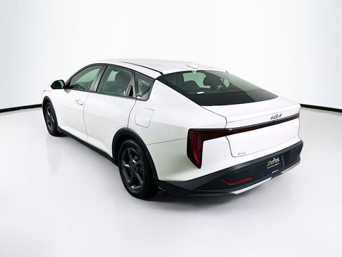 Used 2025 Kia K4 LXS image 5