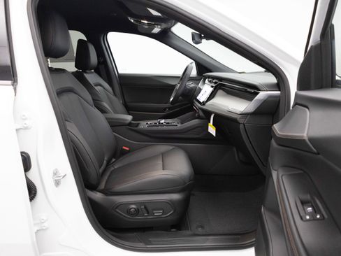 New 2026 Jeep Cherokee Limited AWD/4WD image 25