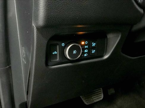 New 2025 Ford Ranger XLT w/ Equipment Group 301A High image 19