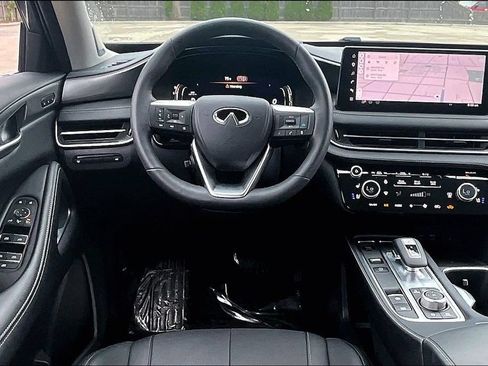 Certified 2026 INFINITI QX60 Luxe w/ Cargo Package AWD/4WD image 17