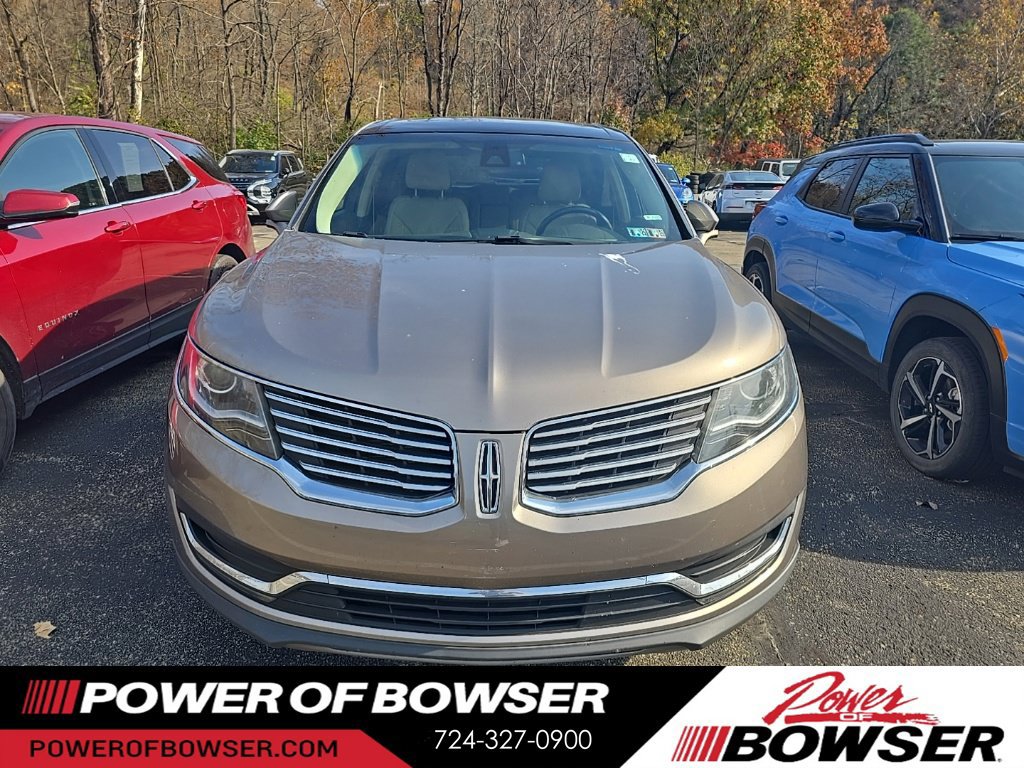 Used 2018 Lincoln MKX Reserve w/ Driver Assistance Package FWD image 2