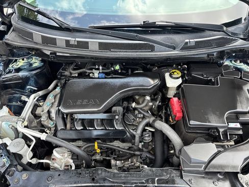 Used 2017 Nissan Rogue Sport SV w/ SV All-Weather Package AWD/4WD image 12