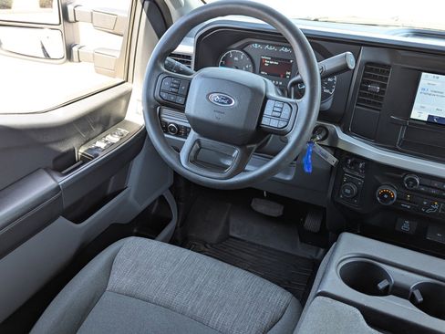 Used 2025 Ford F250 XLT w/ FX4 Off-Road Package image 15