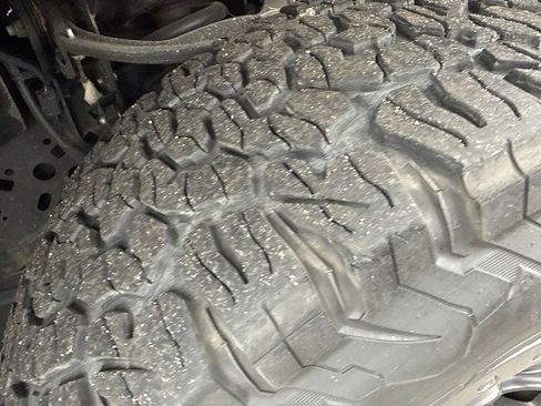 Used 2021 Ford F150 Raptor w/ Equipment Group 801A High AWD/4WD image 11