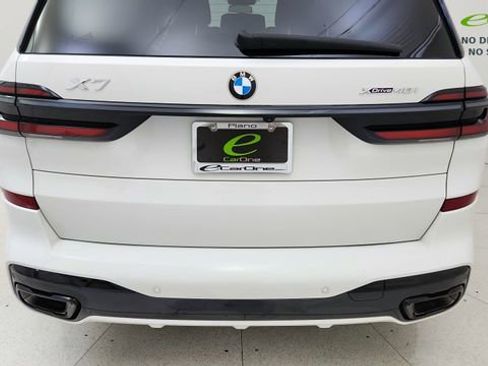 Used 2024 BMW X7 xDrive40i w/ M Sport Package AWD/4WD image 12