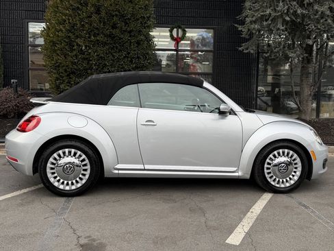 Used 2015 Volkswagen Beetle 1.8T image 21