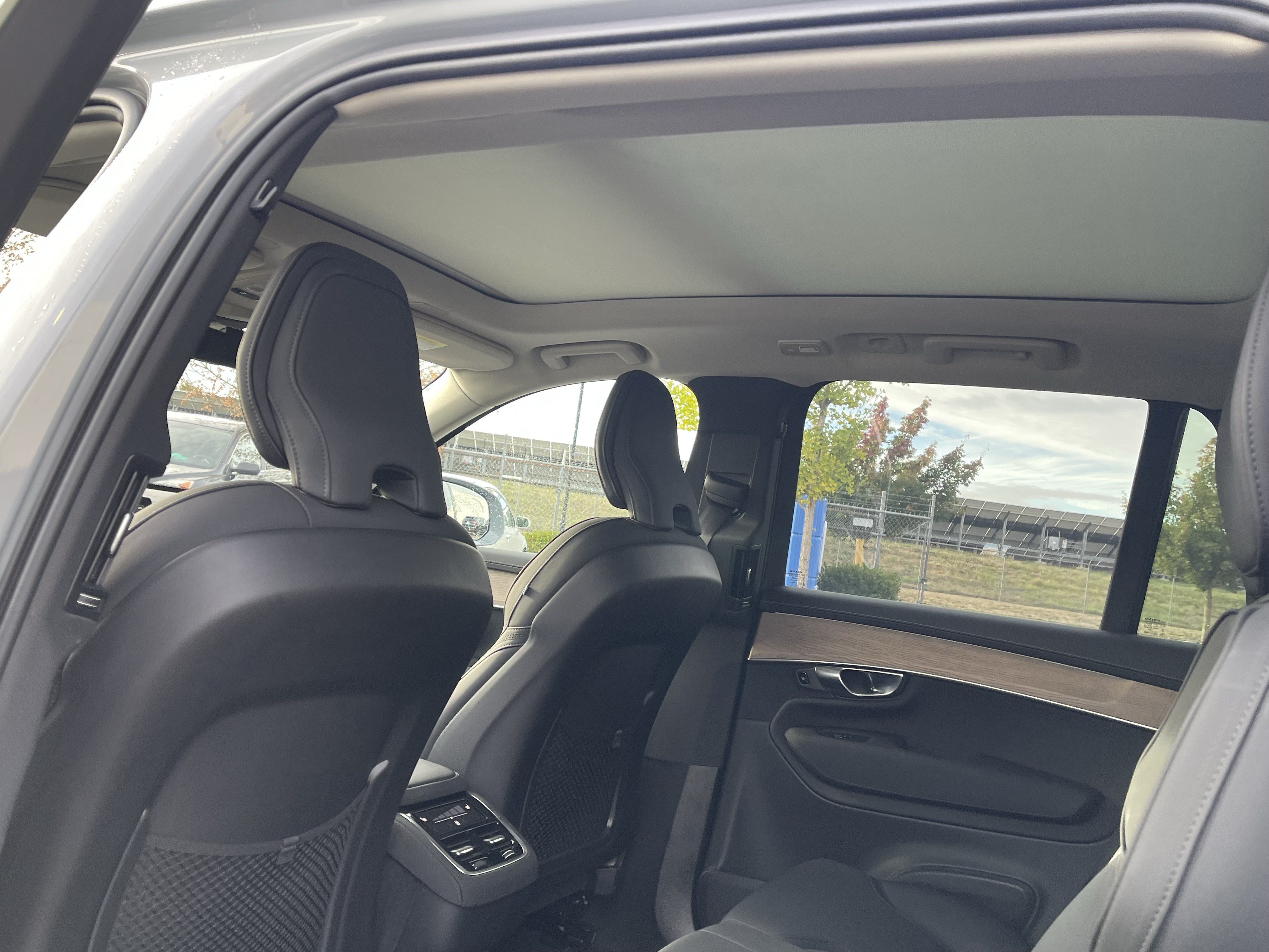 Used 2026 Volvo XC90 B6 Plus AWD/4WD image 16