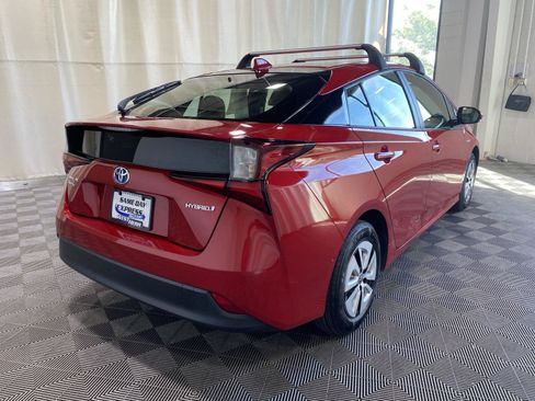 Used 2020 Toyota Prius LE AWD/4WD image 13