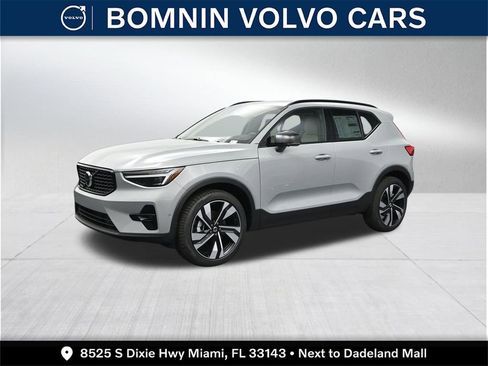 New 2026 Volvo XC40 B5 Ultra AWD/4WD image 1