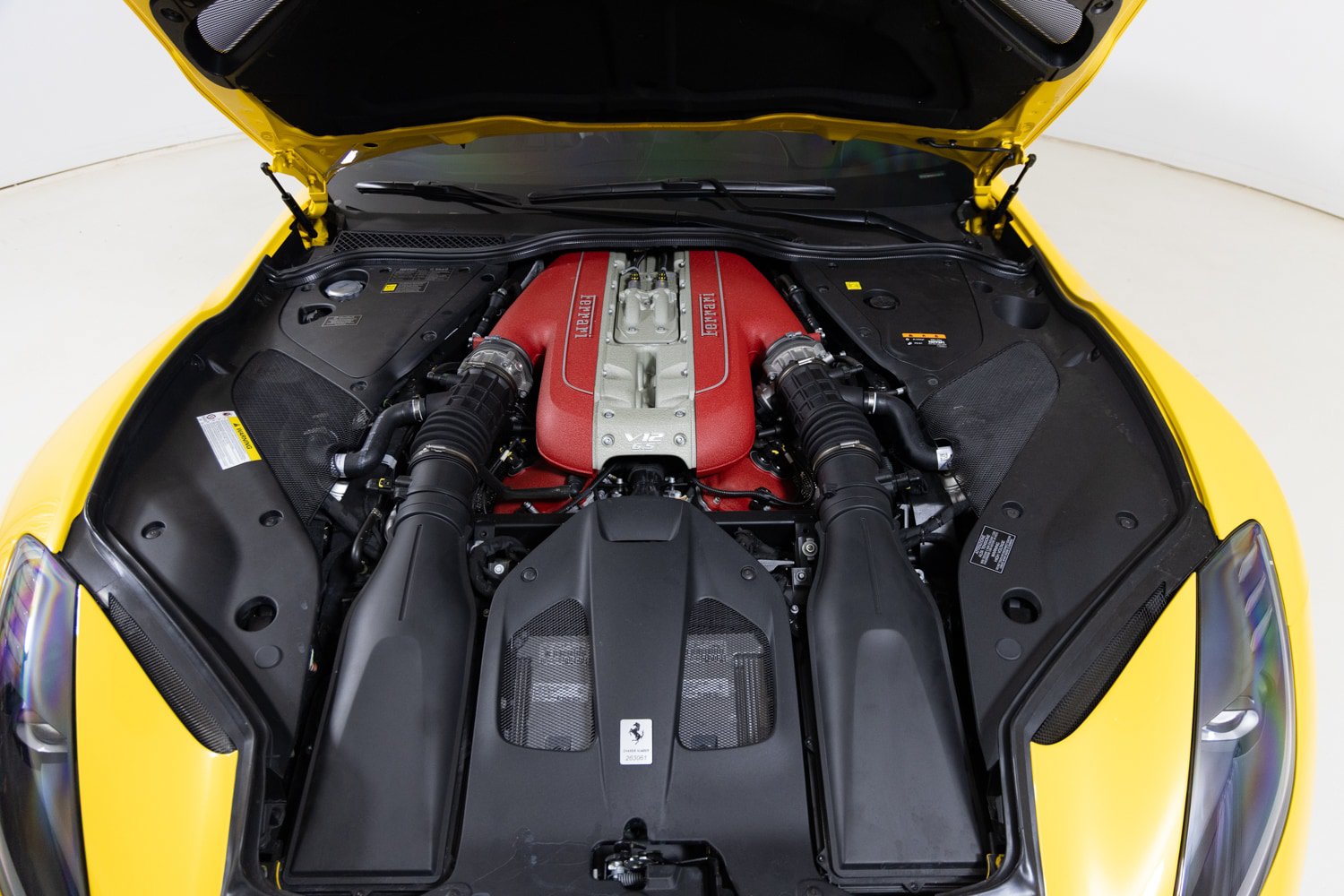 Certified 2021 Ferrari 812 GTS RWD image 41