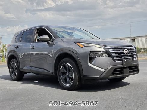 Used 2024 Nissan Rogue SV AWD/4WD image 7