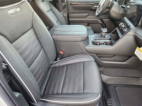 New 2026 GMC Sierra 1500 AT4X image 9