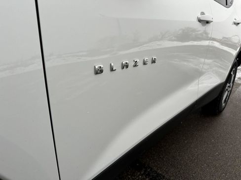Used 2023 Chevrolet Blazer LT w/ Convenience Package image 3