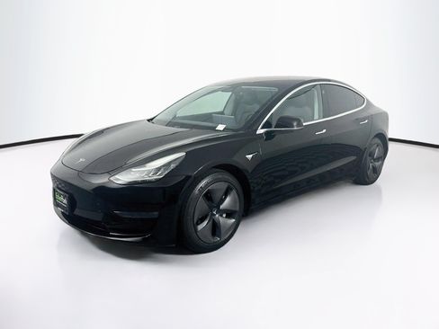 Used 2018 Tesla Model 3 Long Range RWD image 3