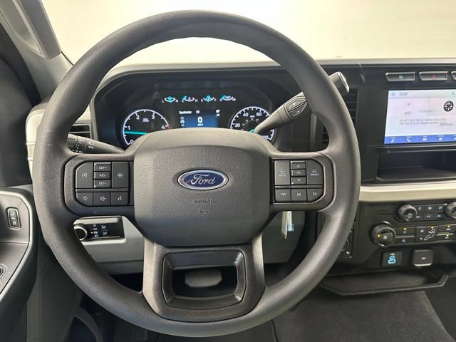 Used 2023 Ford F350 XLT w/ Snow Plow Prep Package AWD/4WD image 22