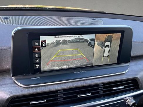 Used 2021 Kia Telluride SX w/ Towing Package FWD image 17