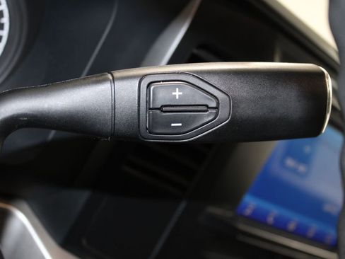 Used 2024 Ford F250 XLT image 41