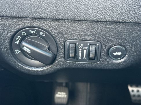 Used 2020 Dodge Charger Scat Pack image 27