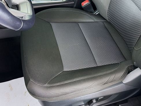 Used 2022 Ford Explorer XLT image 20