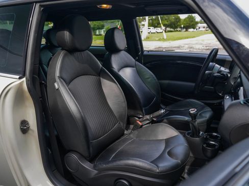 Used 2011 MINI Cooper John Cooper Works FWD image 22