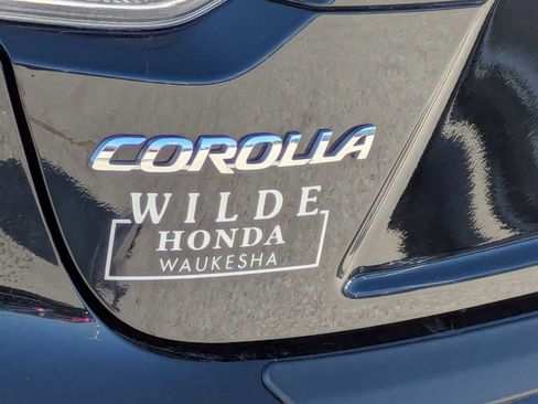 Used 2023 Toyota Corolla SE image 12