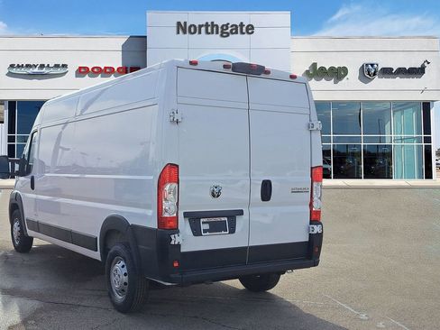 Used 2023 RAM ProMaster 2500 image 3