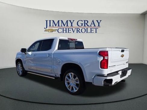 New 2026 Chevrolet Silverado 1500 High Country image 5