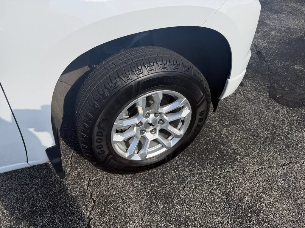 Certified 2026 Chevrolet Silverado 1500 RST AWD/4WD image 30