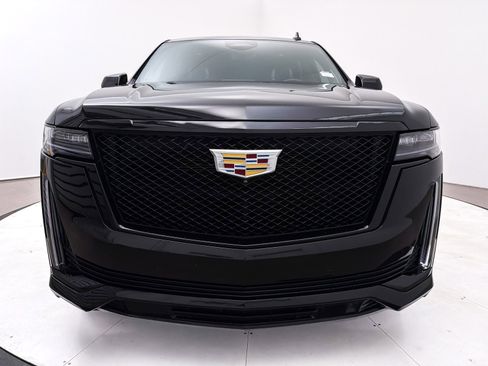 Used 2021 Cadillac Escalade Sport Platinum w/ Heavy-Duty Trailer Package image 23