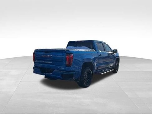 Used 2022 GMC Sierra 1500 AT4X image 5