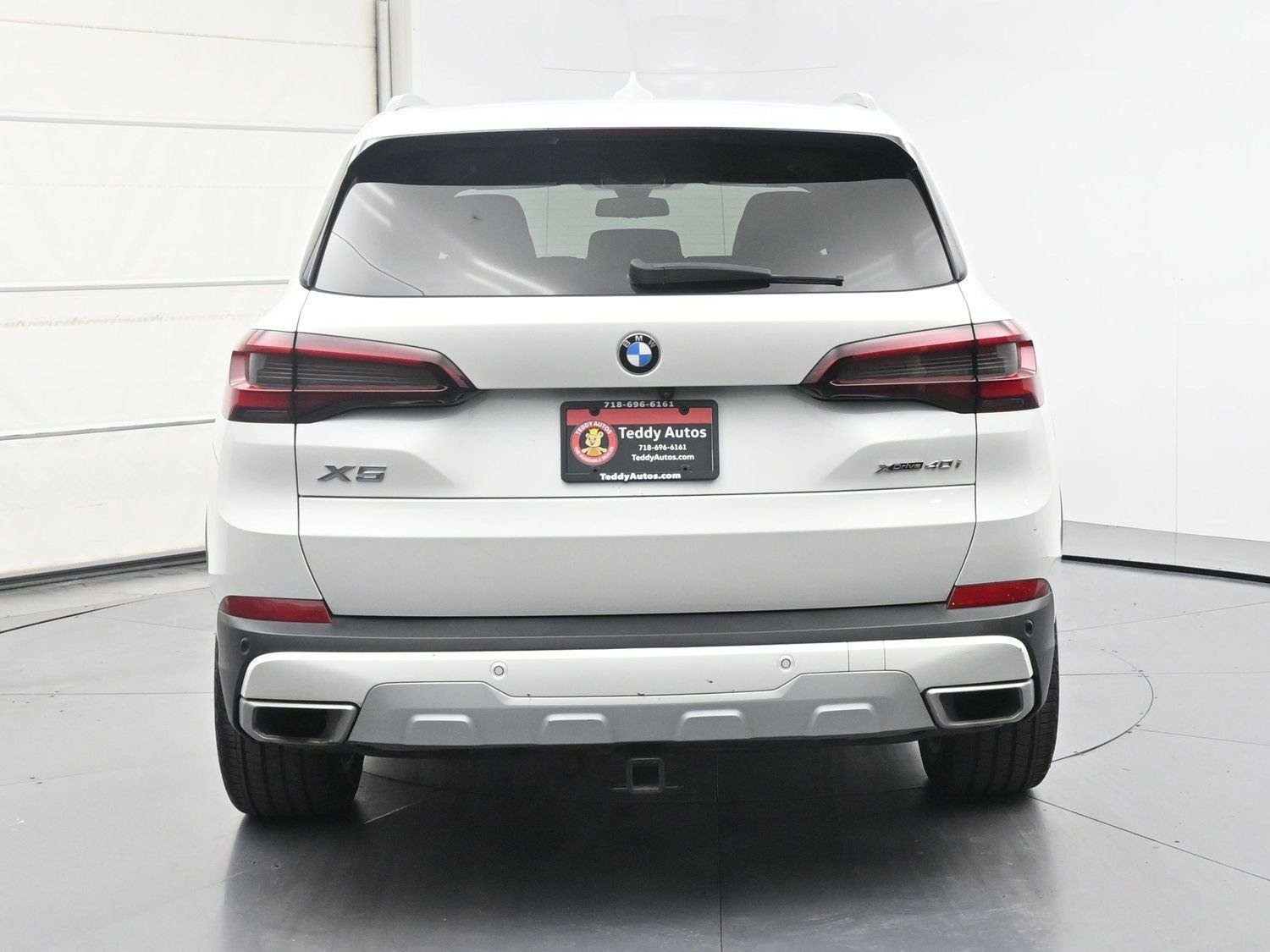 Used 2021 BMW X5 xDrive40i w/ Convenience Package AWD/4WD image 32