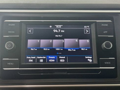 Used 2022 Volkswagen Atlas SE FWD image 17