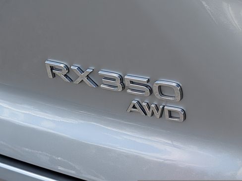 Used 2024 Lexus RX 350 AWD w/ Technology Package image 9