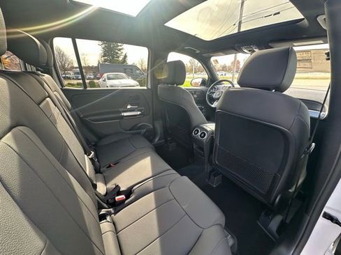 Used 2026 Mercedes-Benz GLB 250 4MATIC image 21