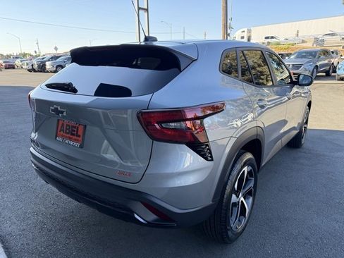 New 2025 Chevrolet Trax RS w/ Driver Confidence Package image 8