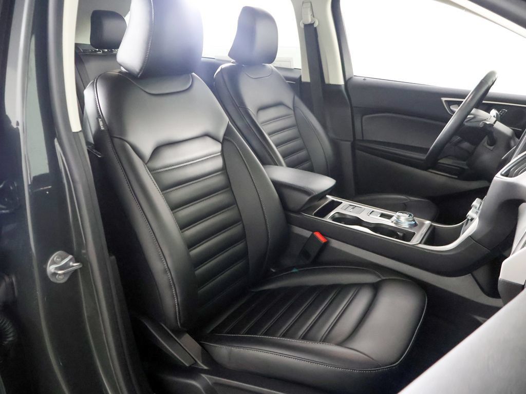 Used 2024 Ford Edge SEL w/ Convenience Package AWD/4WD image 29