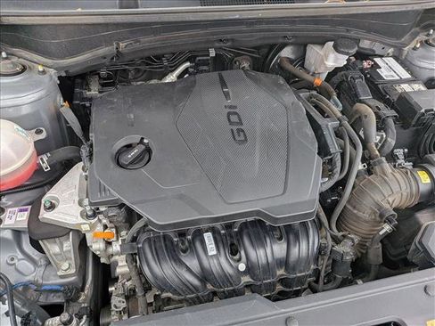 Used 2024 Kia Sportage LX image 22